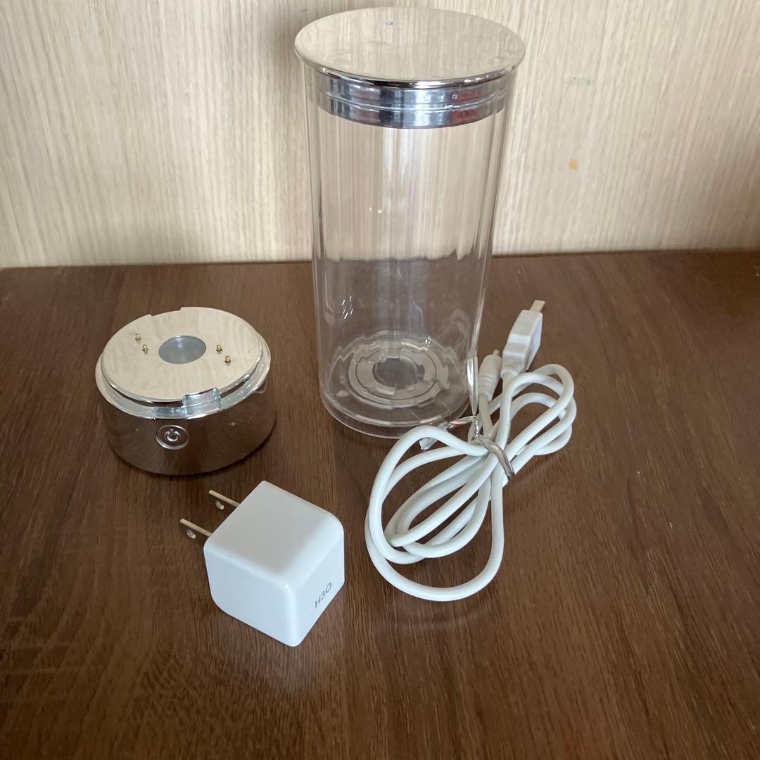 H3O カップ