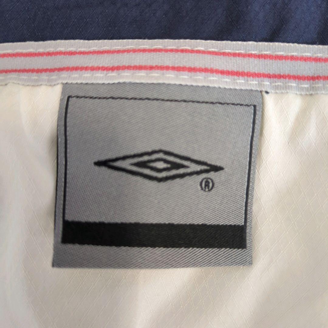 UMBRO ナイロンジャケット イングランド 刺繍 古着vintage