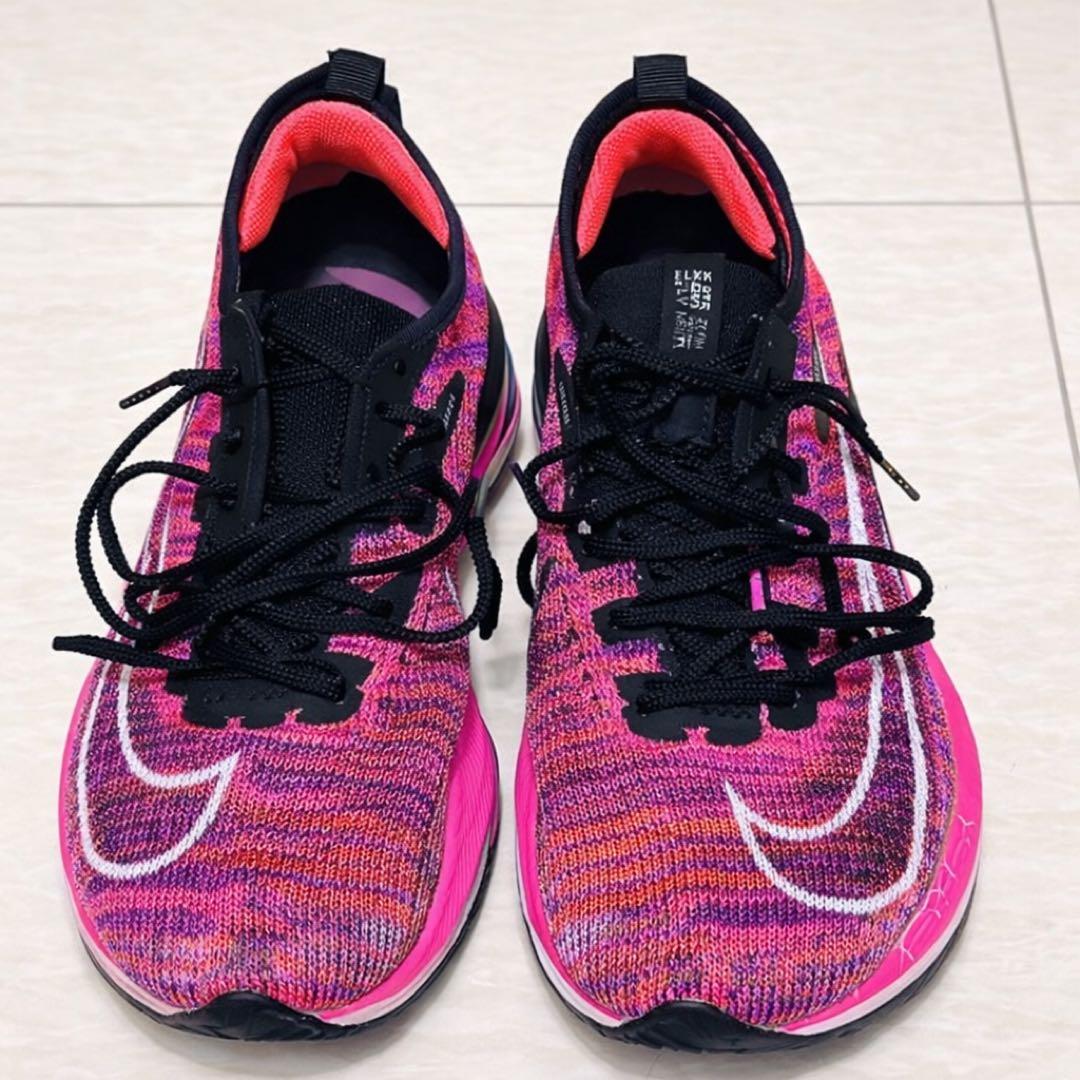 Nike ZoomX Vaporfly NEXT% 2 ピンク/ブラック