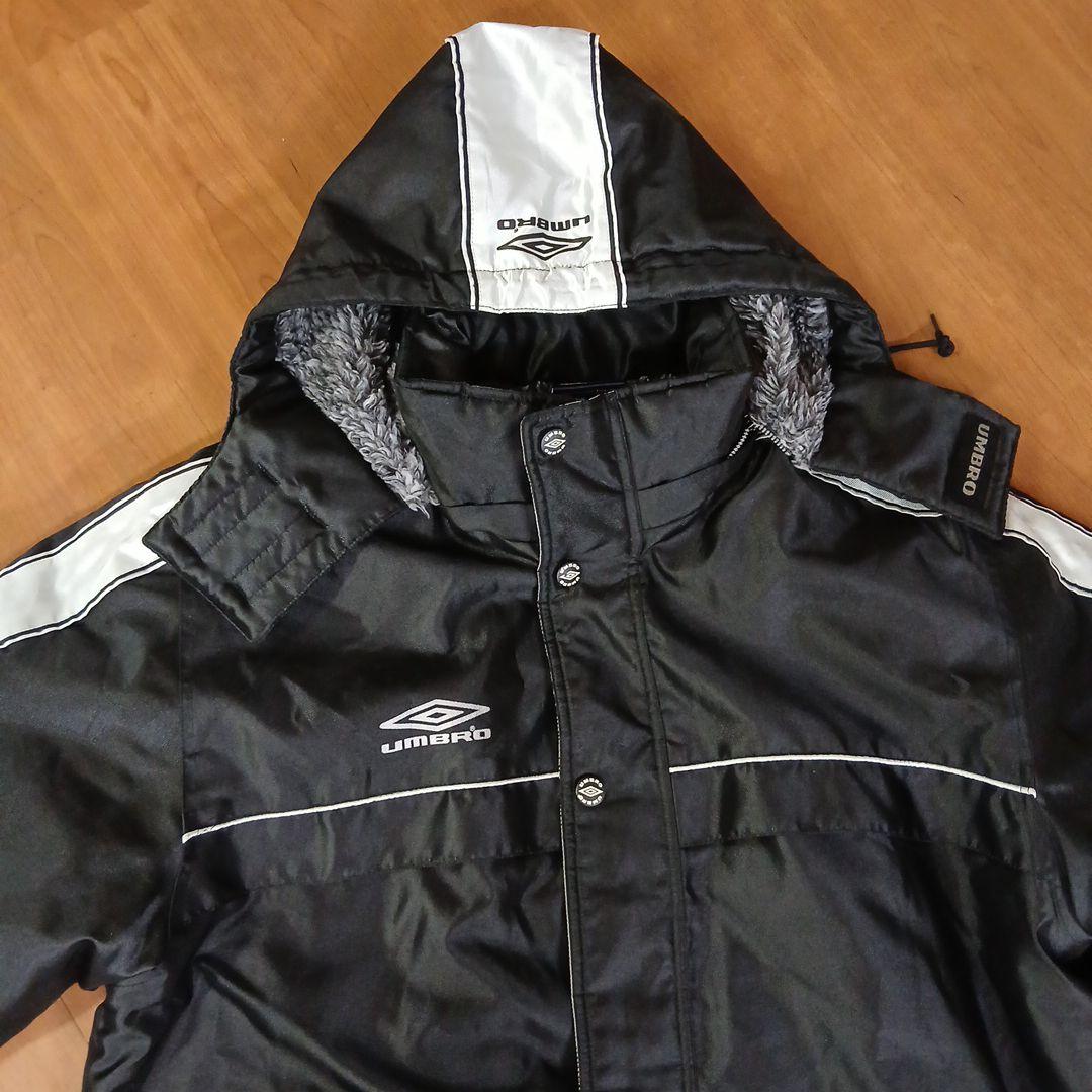 UMBRO ベンチコート 黒　防寒　フード付き2WAY　未使用