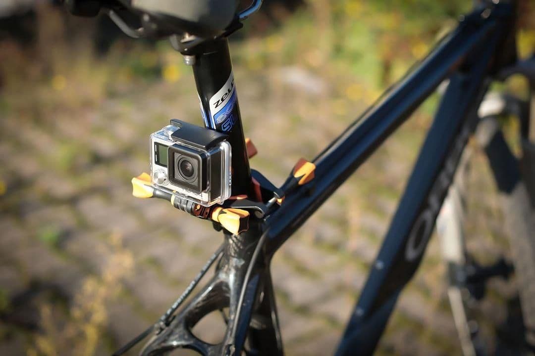大きなバー マウント iSHOXS 　自転車 バイク