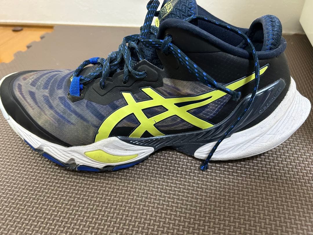 ASICS メタライズ　27.0