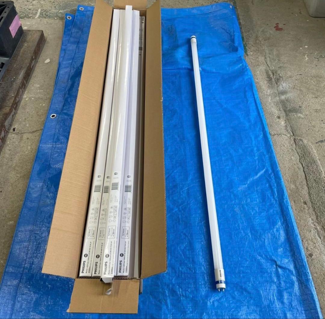 フィリップスLEDランプ40型3300lm昼白色40本