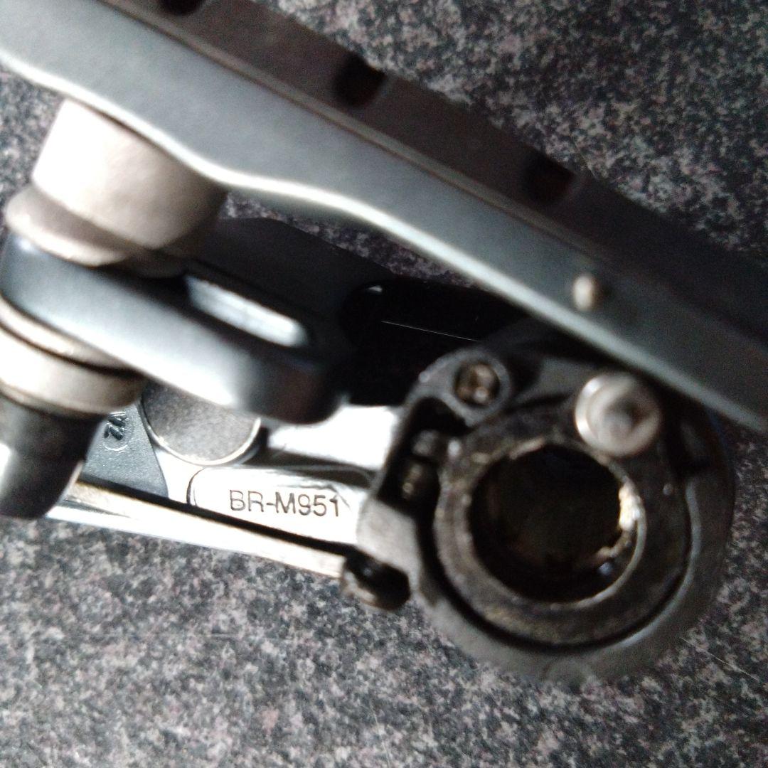ト*ロ様 シマノXTR Vブレーキ BR-M9 51