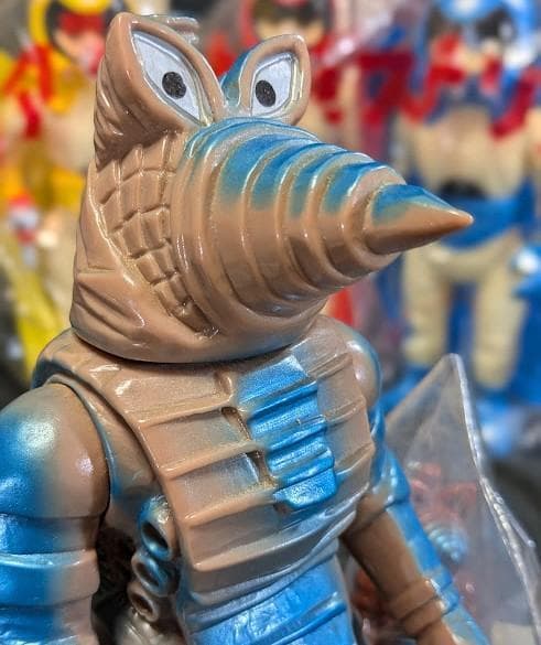 モゲラ２体＆未開封ミステリアン赤青黄（Ｍ１号）ソフビフィギュア計５体セット