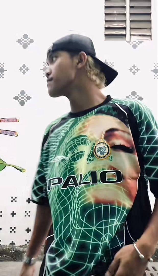ウェア palace umbro 3rd goalie shirt