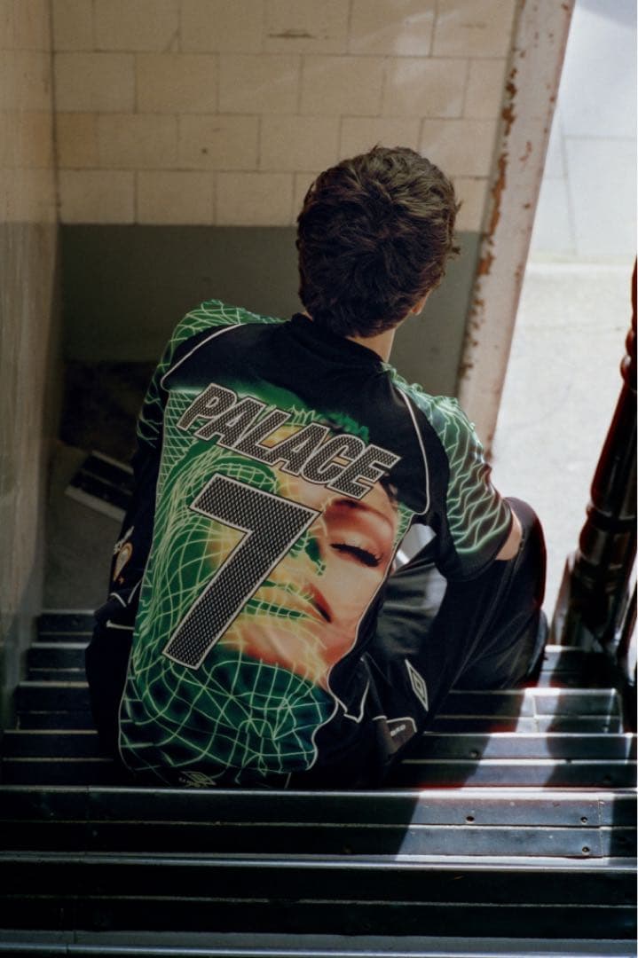 ウェア palace umbro 3rd goalie shirt