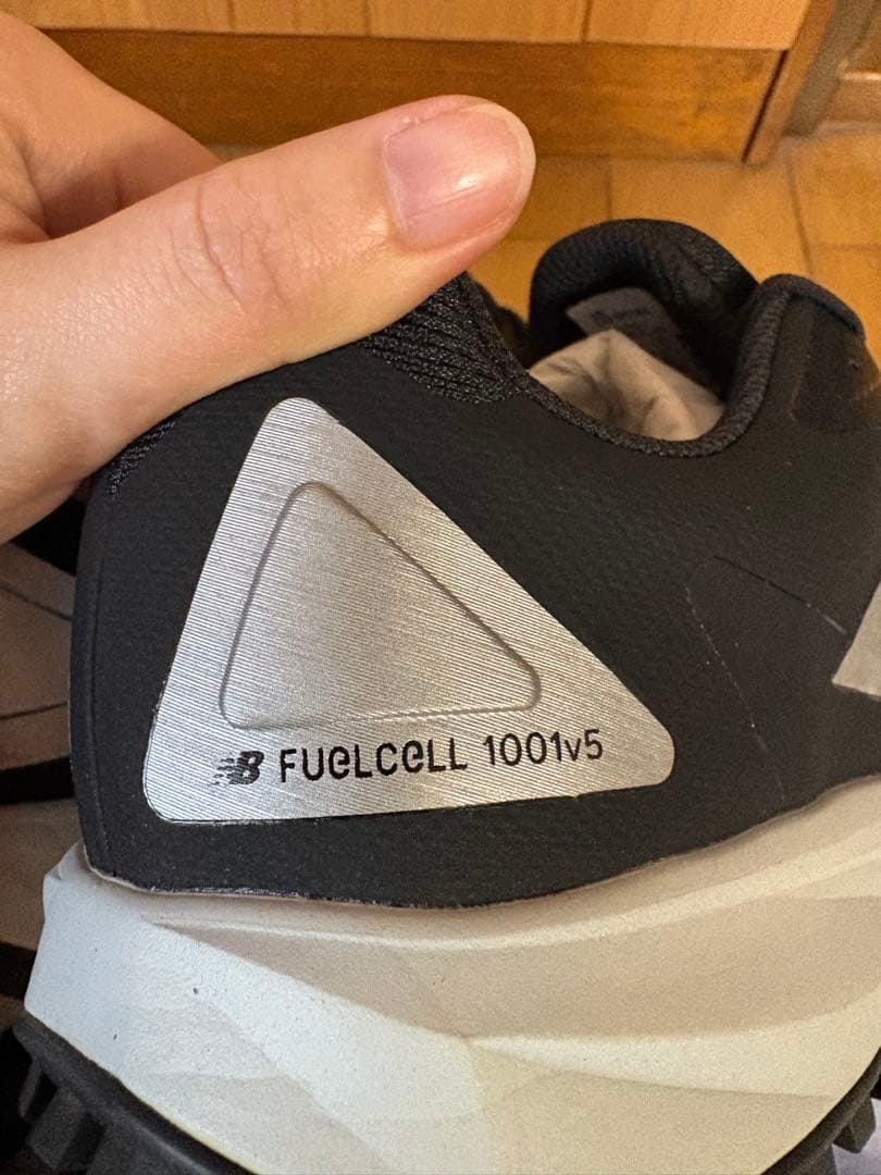 1回着用 New Balance ゴルフシューズFuelCell 1001v5