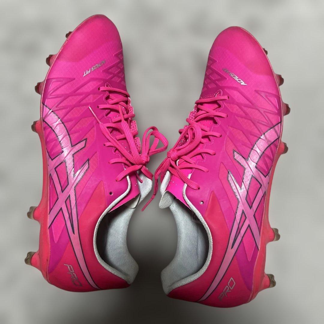 asics DSLight Acros（アクロス）Pro サッカーシューズ