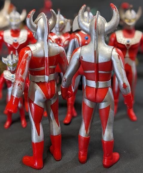 ウルトラマンタロウ＆登場怪獣・宇宙人（バンダイ）ソフビフィギュア14体セット＋５