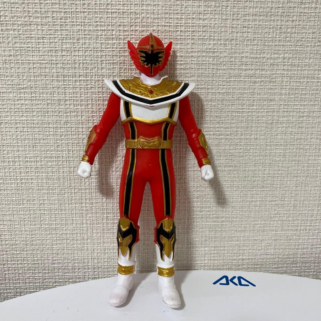 特撮ヒーロー　マジレッド＆ウルトラマンレイモン暴走形態　人形