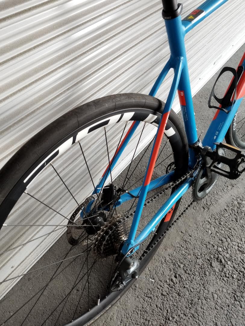 [中古]CUBE-ATTAIN RACE(2020):赤青:58サイズ