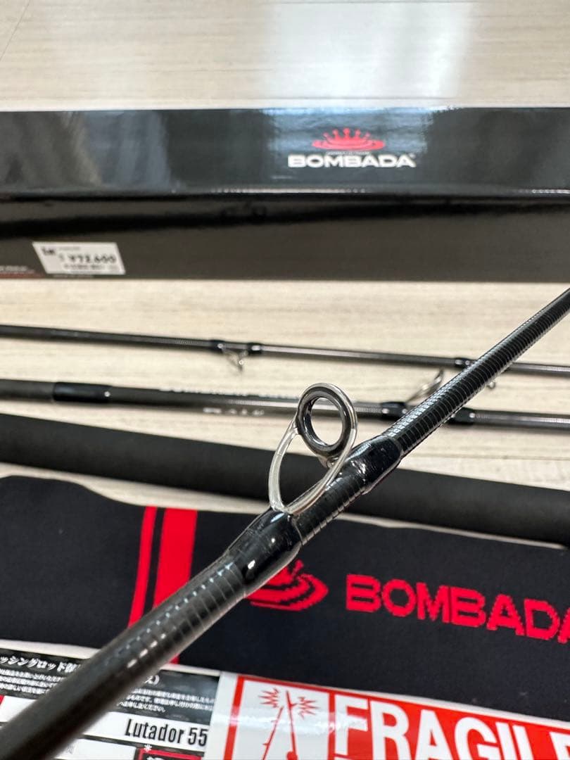 BOMBADA Lutador55 / ボンバタ ルタドール55