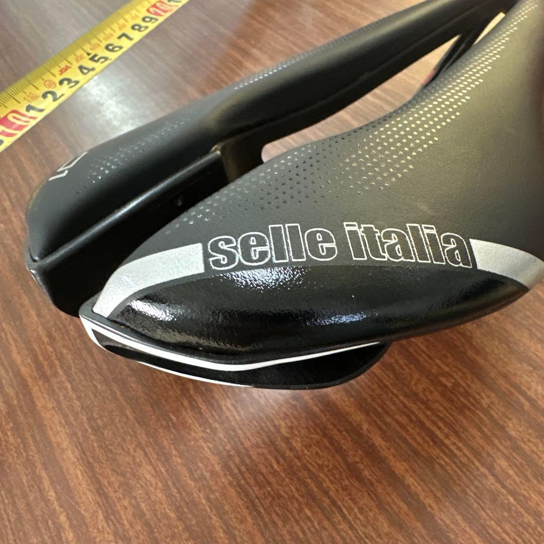 Selle Italia SP-01 ブラックサドル