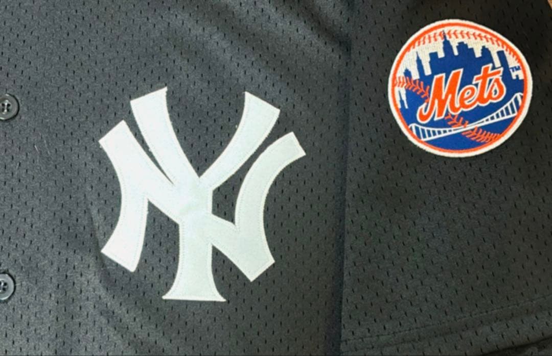 【FANATICS】別注ベースボールシャツMLBヤンキース メッツ・ブラック