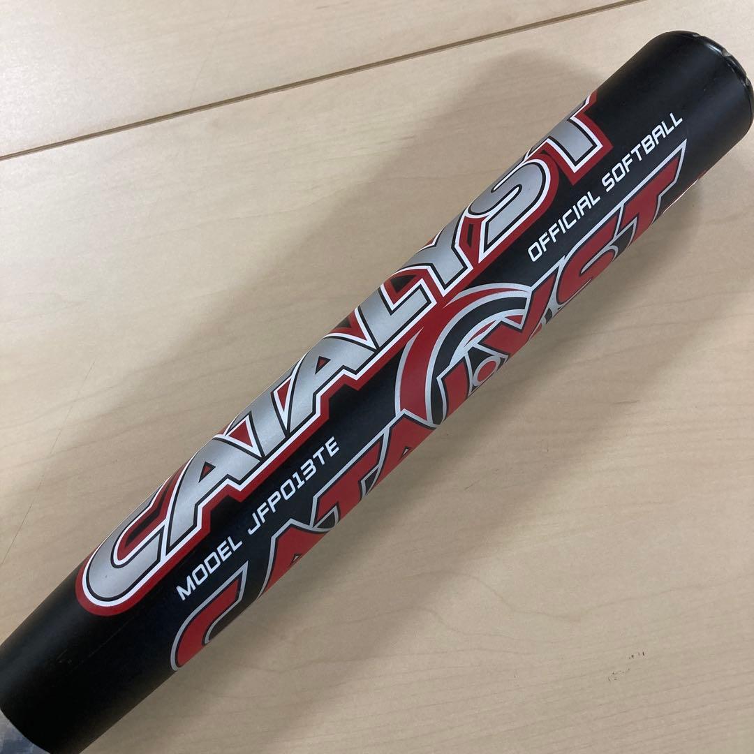 【極美品】CATALYST Ti ソフトボール バット 84cm 3号 2013