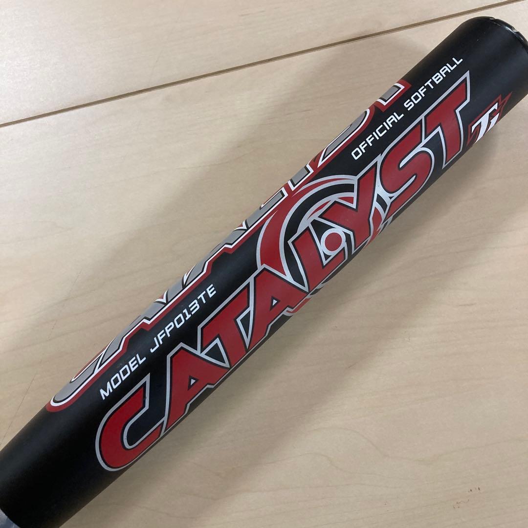 【極美品】CATALYST Ti ソフトボール バット 84cm 3号 2013