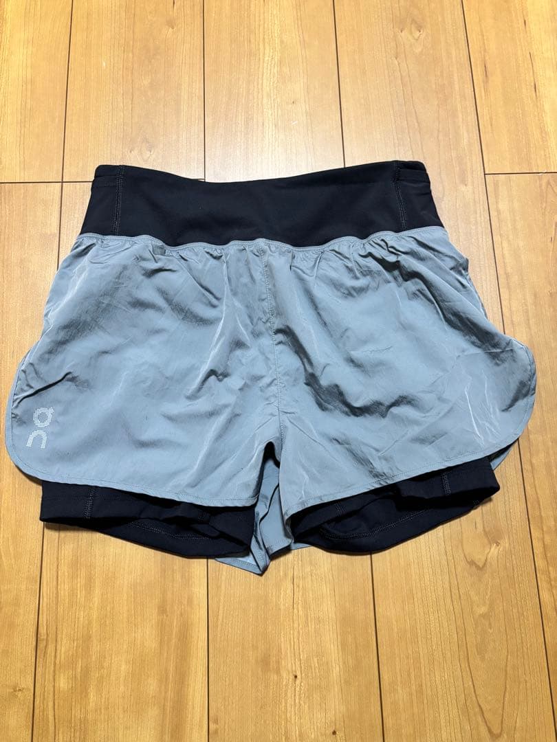 Onグレー ランニングパンツ　レディースM