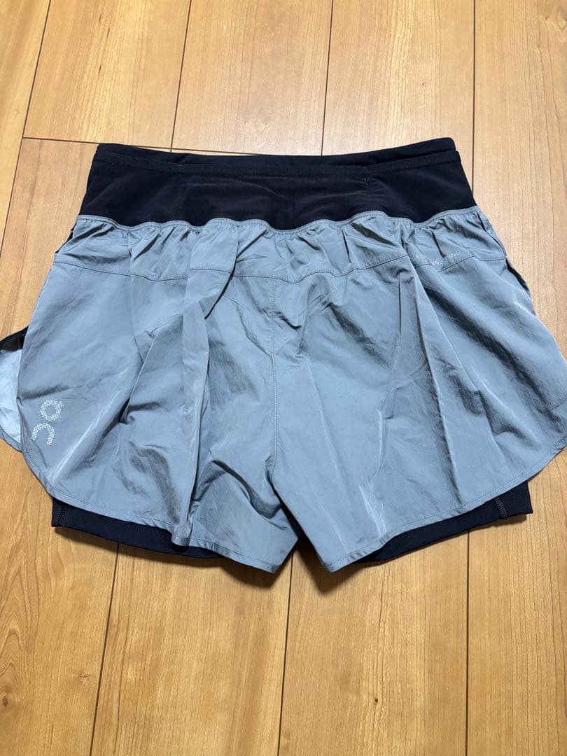 Onグレー ランニングパンツ　レディースM