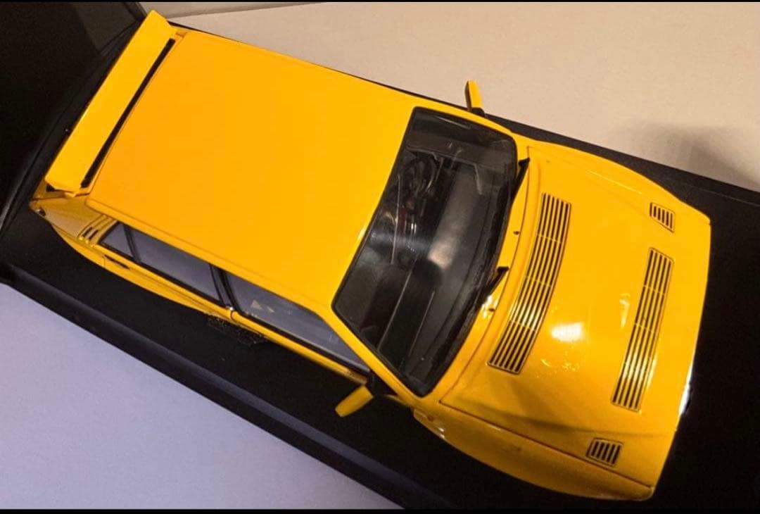 希少 京商 1/18 ランチア デルタインテグラーレ エボルツィオーネ ジアッラ