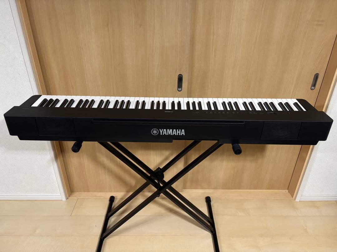 美品！ヤマハ 電子ピアノ P-225B 88鍵、スタンド、FC-35ペダル付