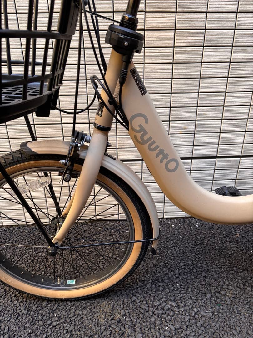【直接引渡しのみ】2025 Gyuttoギュット・クルームR・DXマットキャメル
