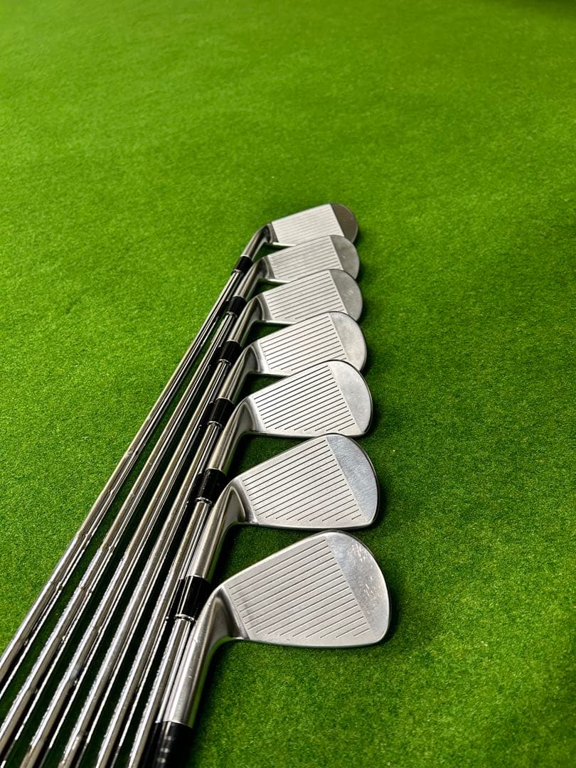 SRIXON ZX5 MKII 4〜P 7本セット　 キャディバック付き