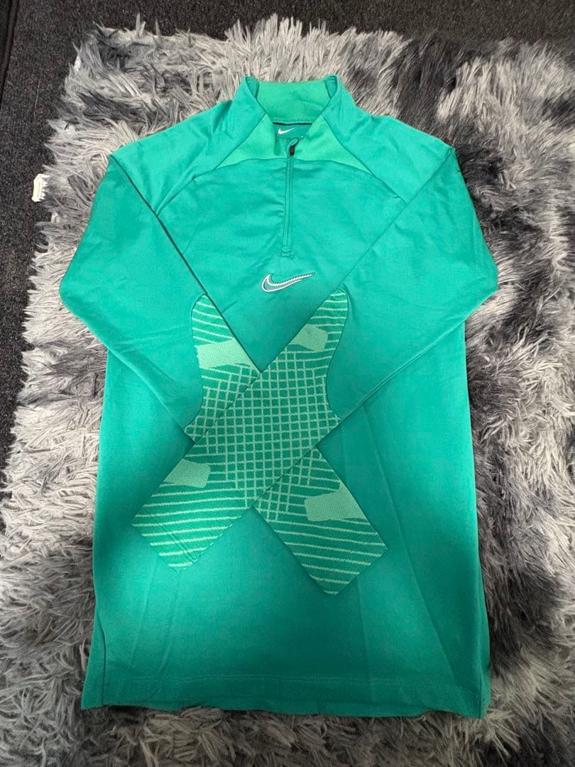 超美品 NIKE ナイキ サッカー トレーニングウェア 上下セット 最終値下げ！