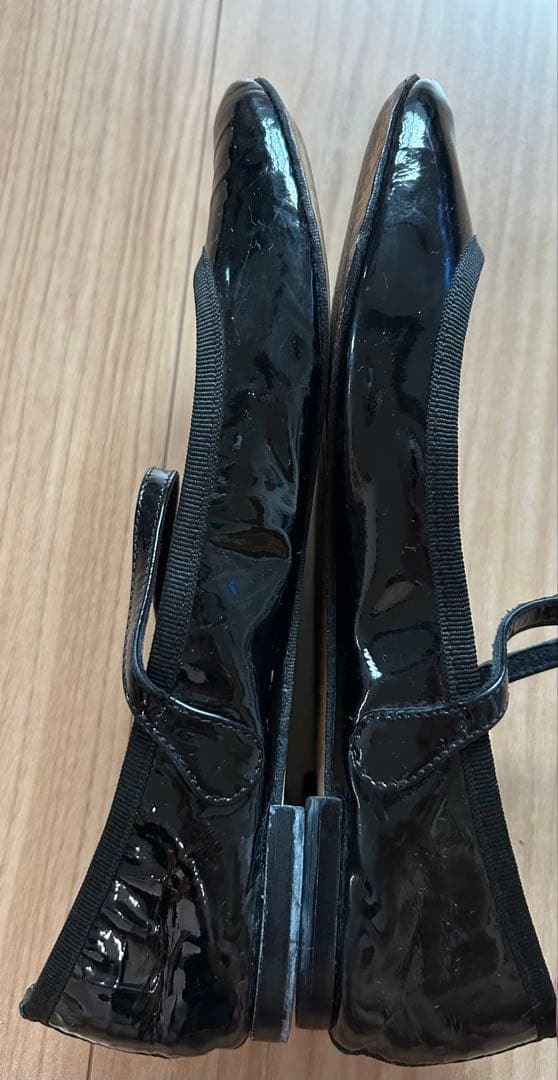 Repetto バレエシューズ 黒 ストラップ付き　〈サイズ　40〉