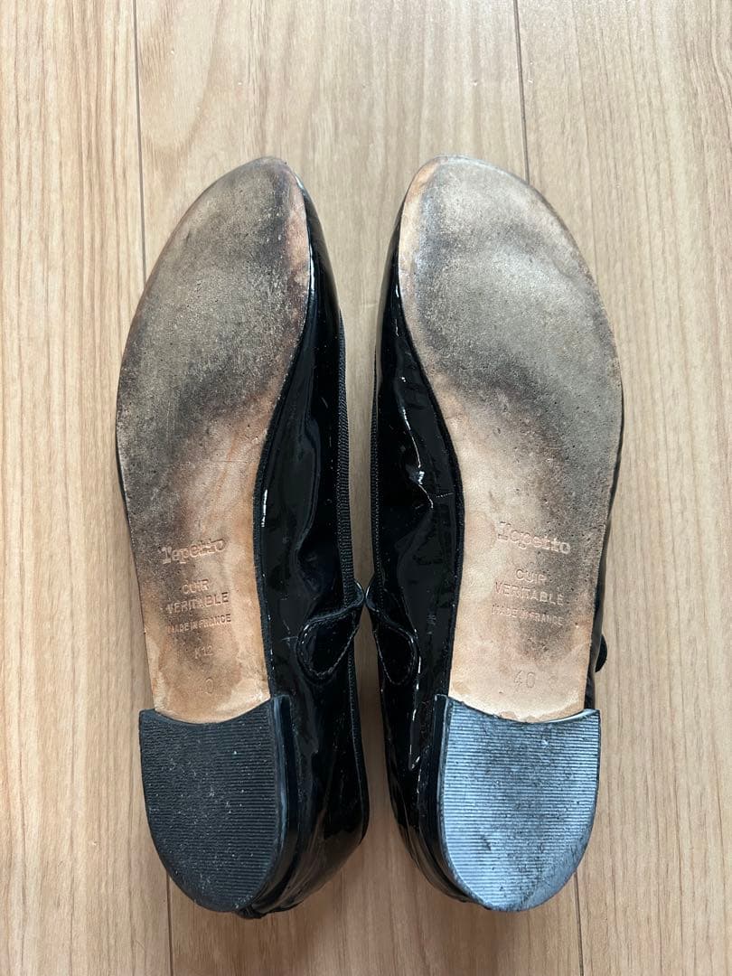 Repetto バレエシューズ 黒 ストラップ付き　〈サイズ　40〉