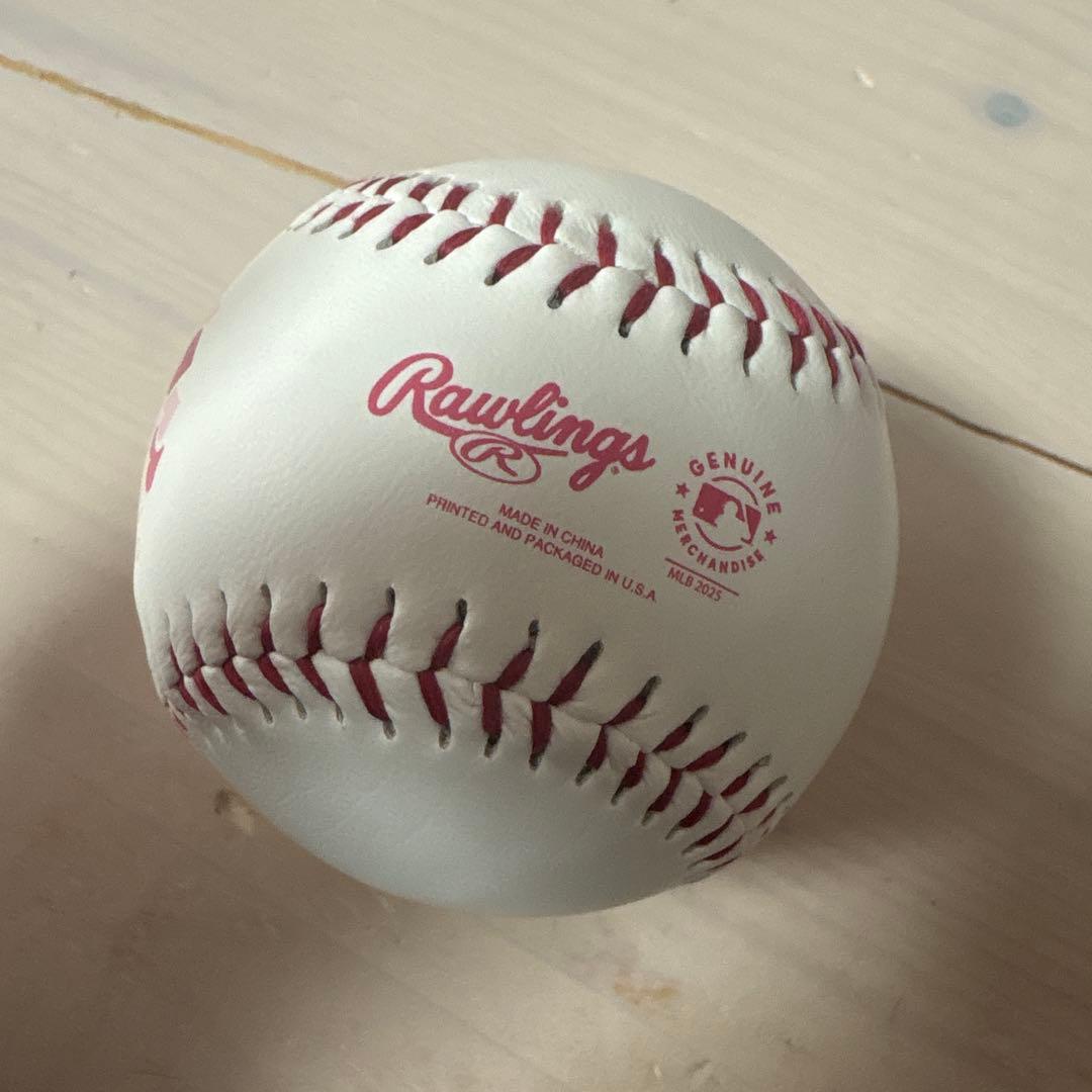ドジャース 球場限定　新品 ハートボール LA Dodgers MLB公式