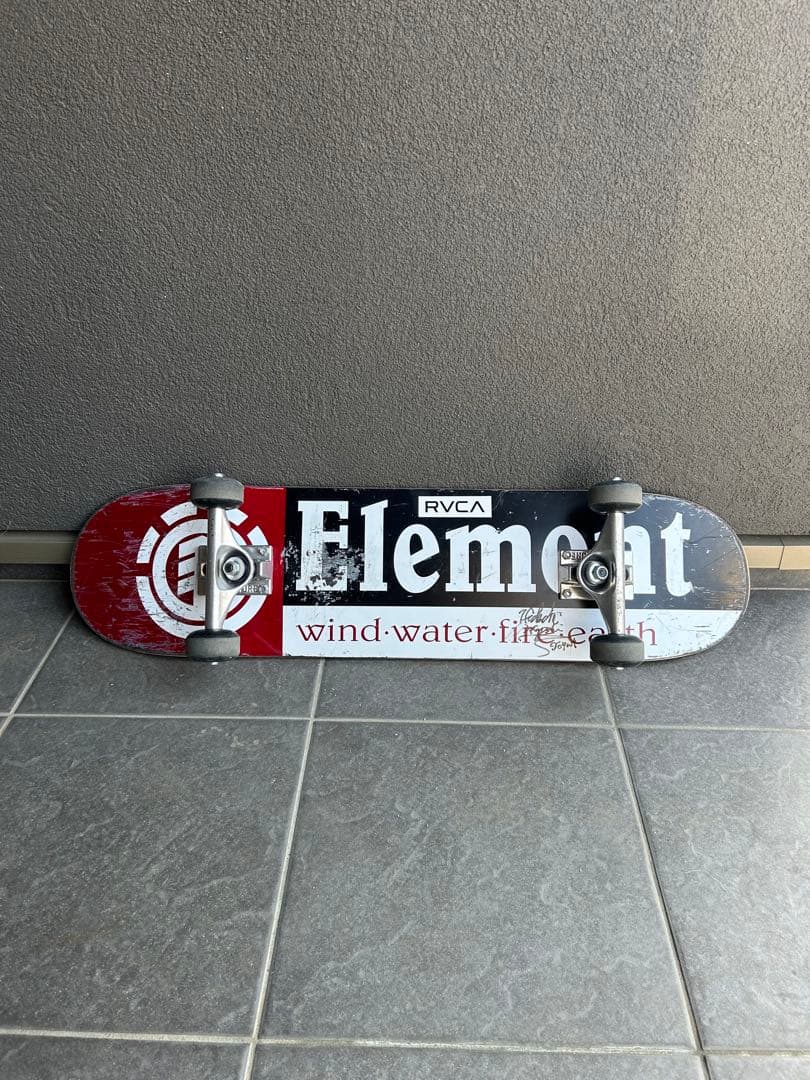 【Element × RVCA】キッズ用スケートボード