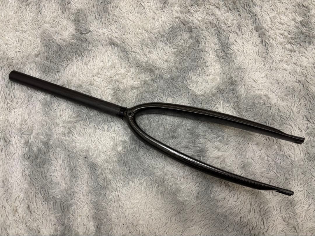 【新品】ax-lightness 超軽量 カーボン フロントフォーク