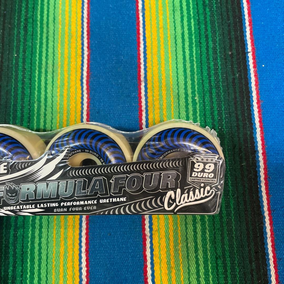 SPITFIRE FORMULA FOUR 99D ウィール 4個入り56mm