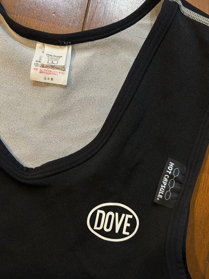 DOVE HOTCAPSULE ウエットスーツ　インナー　ショートジョン