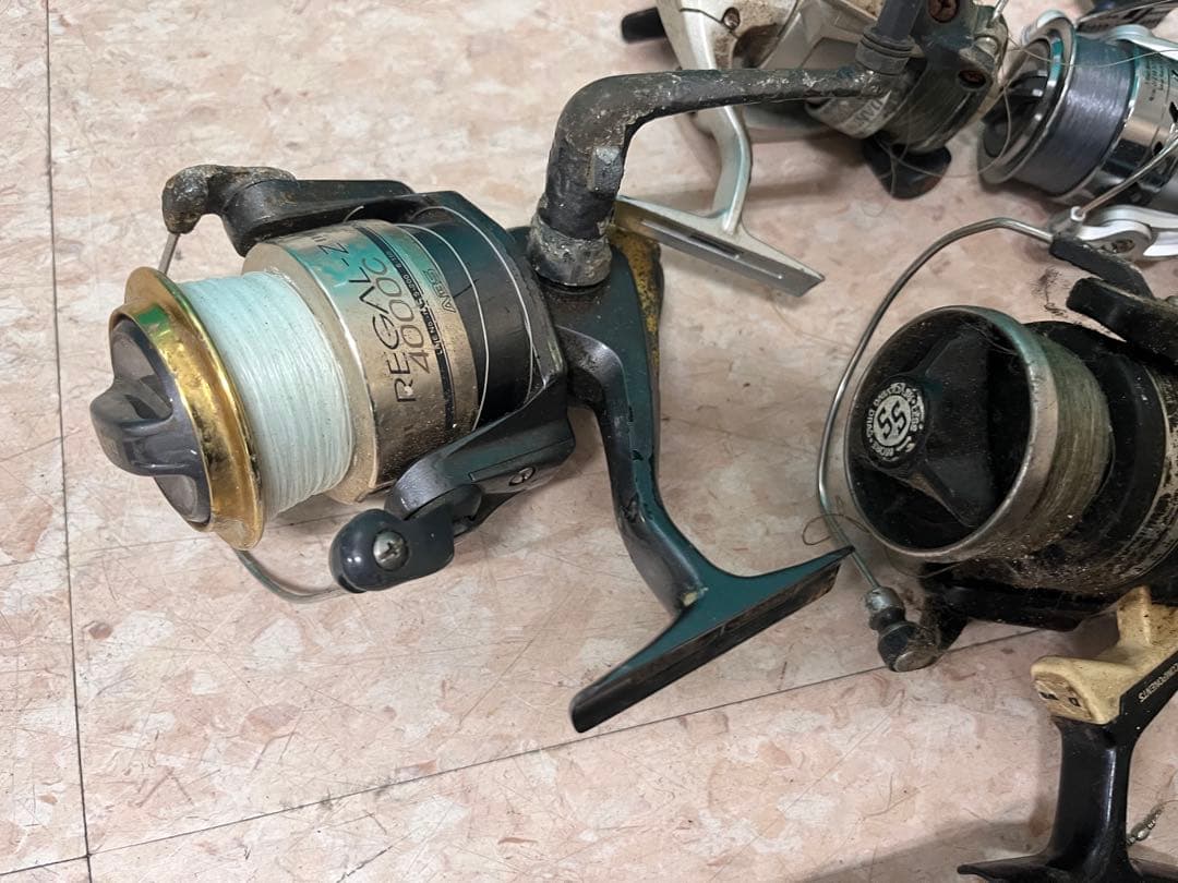 19個ジャンクリール　SHIMANO DAIWA などまとめ売り