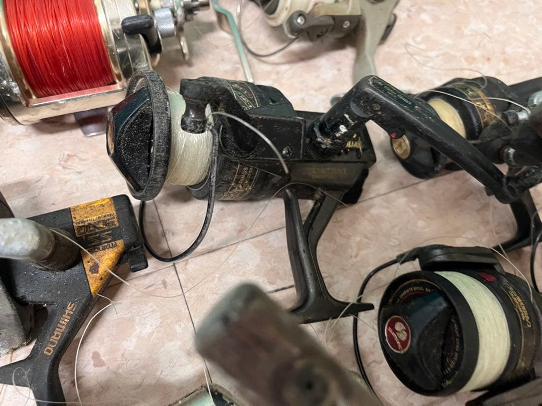 19個ジャンクリール　SHIMANO DAIWA などまとめ売り