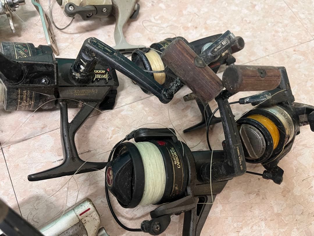 19個ジャンクリール　SHIMANO DAIWA などまとめ売り