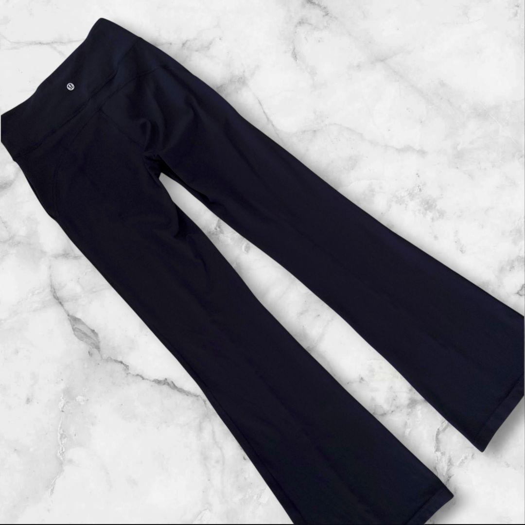極美品 lululemon セットアップ バックツイスト フレアパンツ ブラック