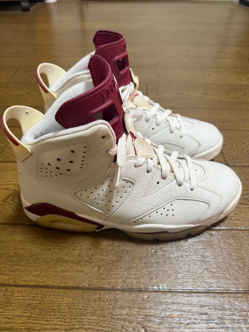 Nike Air Jordan 6 ホワイト/マルーン