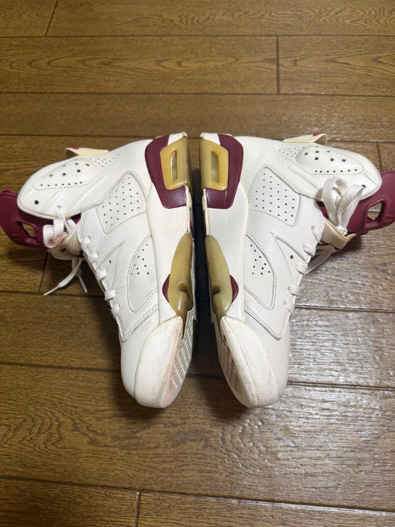 Nike Air Jordan 6 ホワイト/マルーン