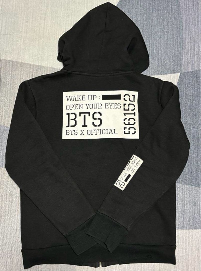 BTS WAKE UP パーカー　トレーナー　フーディー