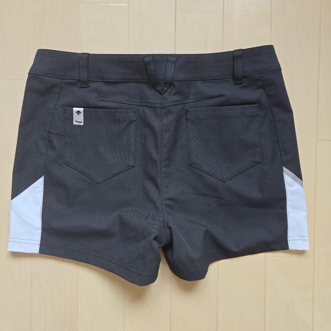 【新品】【未使用】DESCENTEレディース、ゴルフパンツ黒