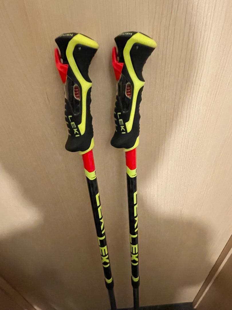 LEKI レキ スキーストック ベノム バリオ 3D 伸縮ストックハイエンド