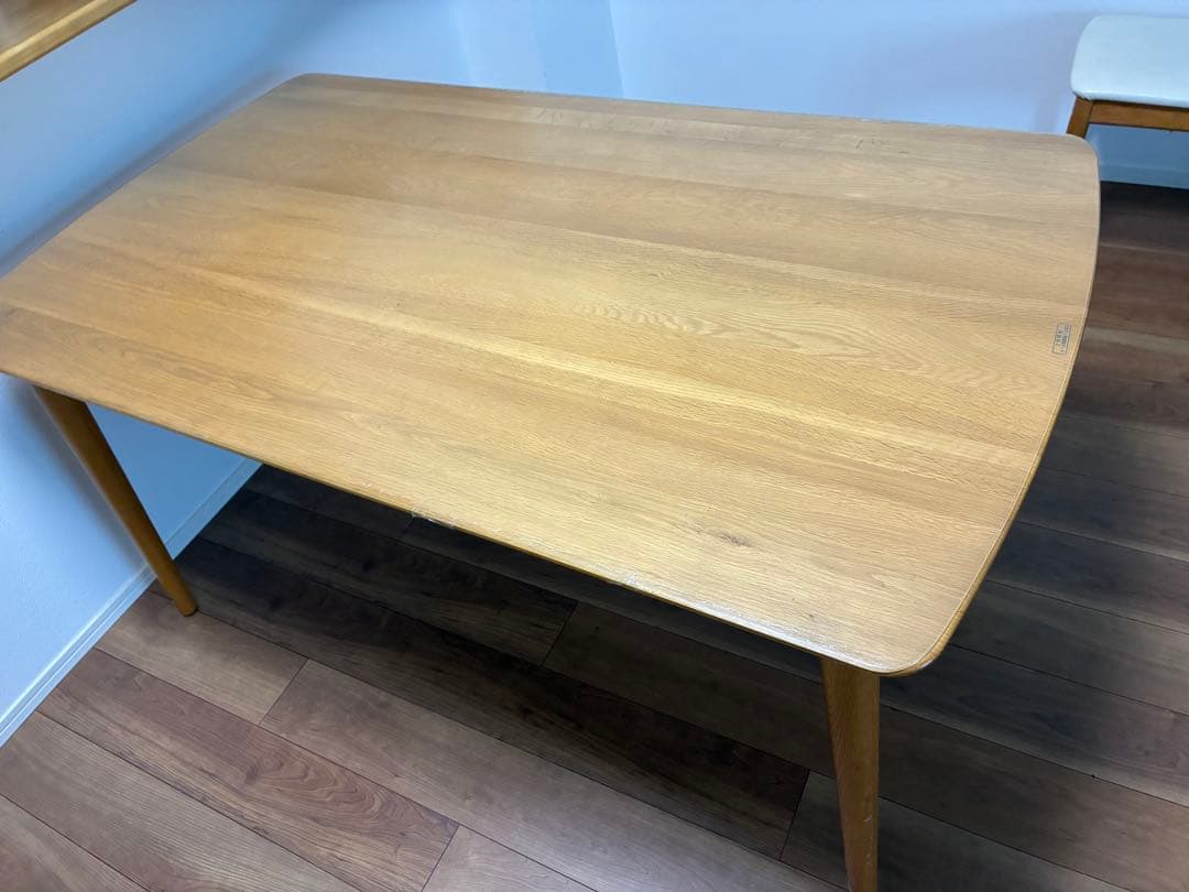 ナチュラルウッド ダイニングテーブル　大塚家具