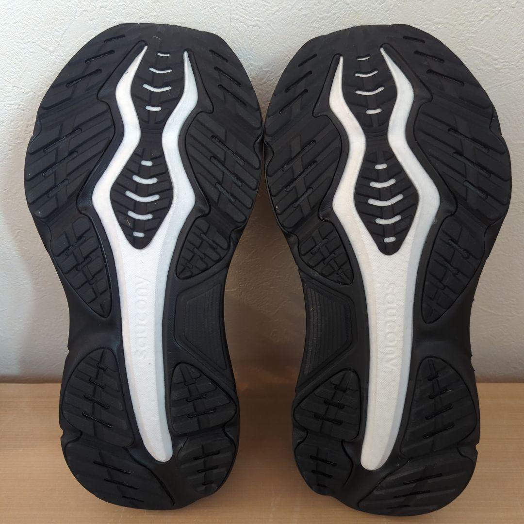 Saucony　HURRICANE 25　26.5cm