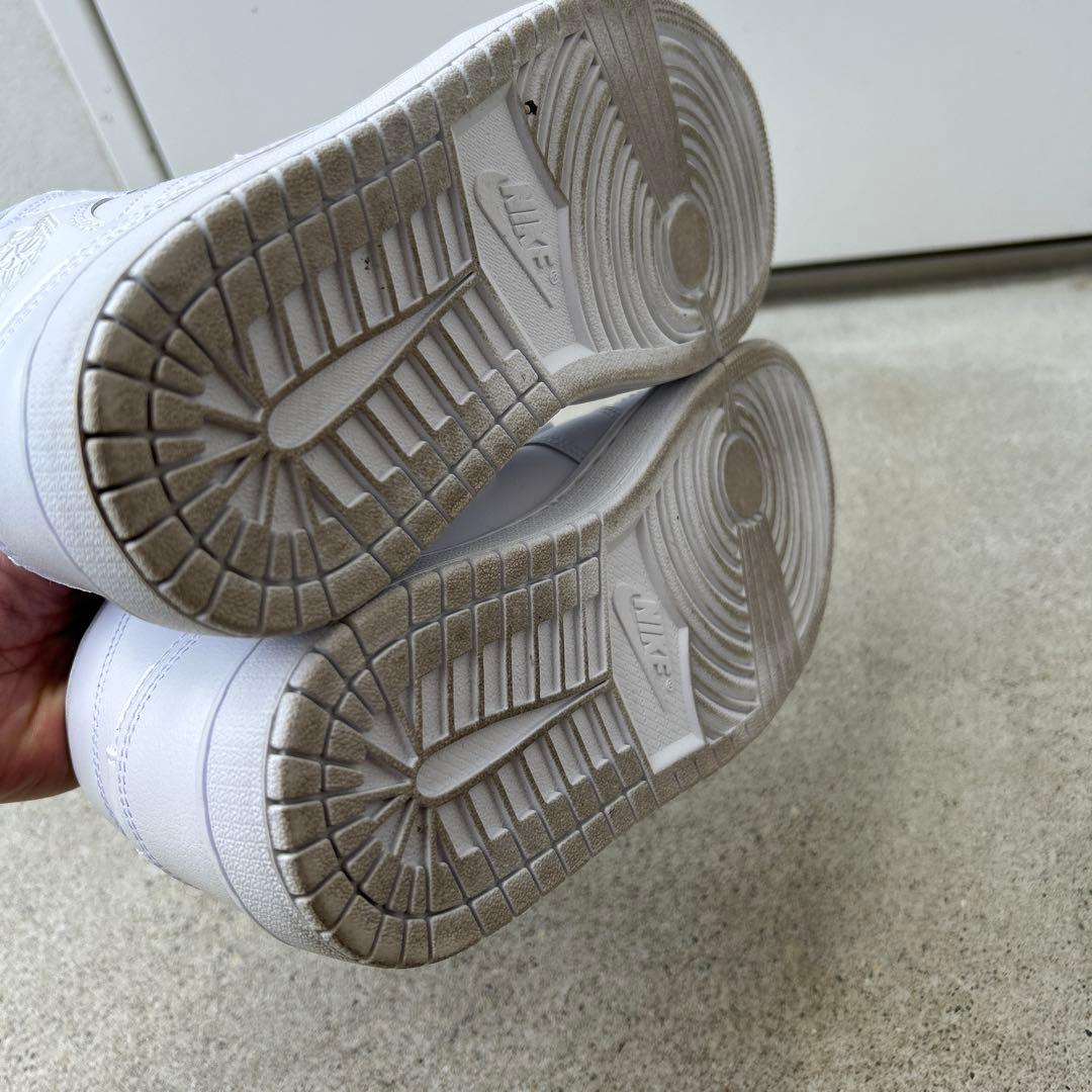 美品‼️NIKE24.5 エアジョーダン　ハイカット 白　 レディース　NIKE