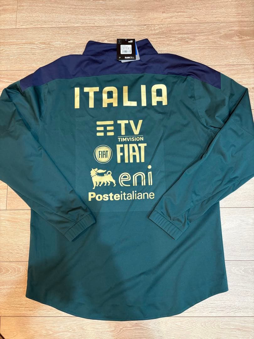イタリア代表　支給品　防水撥水加工ハーフジップ　ルネサンスモデル