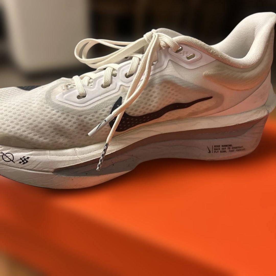 nike ズームフライ6 24.0センチ　ウィメンズ