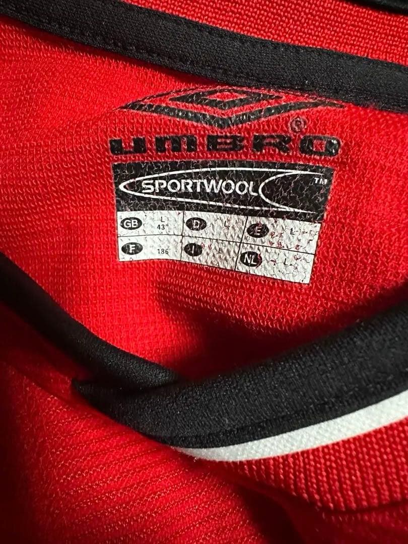 マンチェスター・ユナイテッド 00-02 Umbro シャツ L
